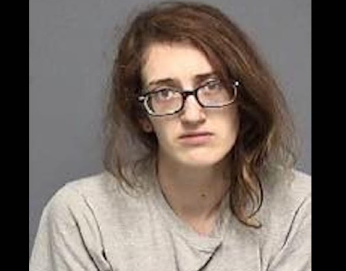 Illinois mother accused of killing her 5-month-old baby with blows to the head searched the internet for ways to murder a child