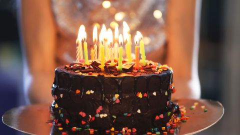 Reaparecen hermanas pelea viral cumpleaños