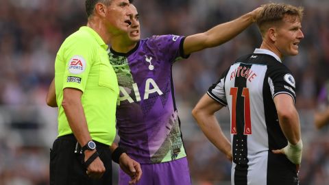 Sergio Reguilón dejó buenas sensaciones en su estadía en Inglaterra.