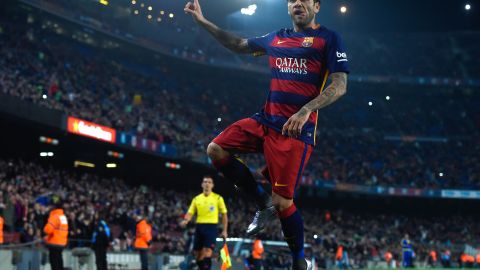 FC Barcelona anunció la vuelta de Dani Alves