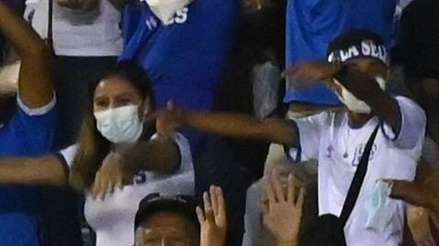 FIFA multa nuevamente a El Salvador