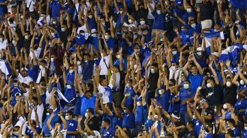 FIFA multa nuevamente a El Salvador