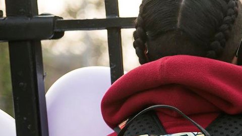 Cierran segunda escuela pública en Queens por brote de casos de COVID-19 entre estudiantes