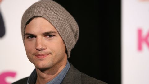 Así fue la peligrosa dieta de Ashton Kutcher por la cual estuvo hospitalizado dos veces