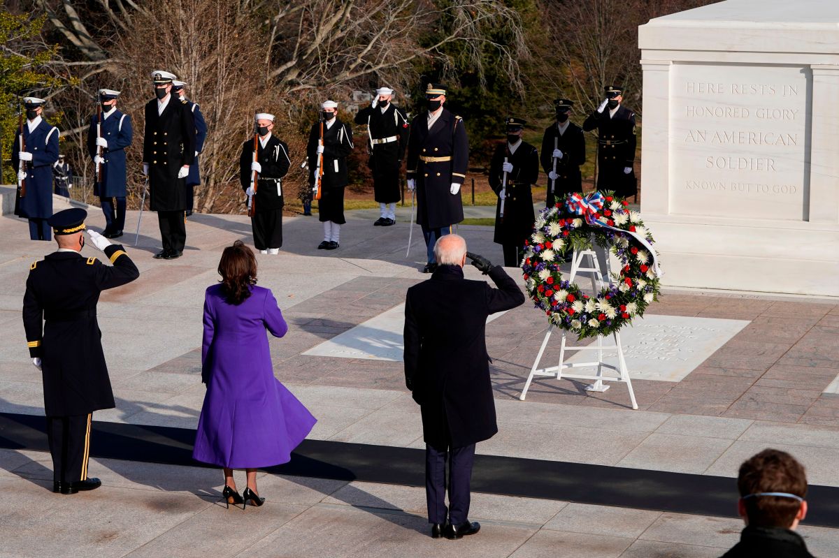 Tomb of the Unknown Soldier in Arlington opens to the public after 73 years