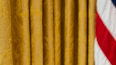 El presidente Biden firmará la ley bipartidista sobre infraestructura.