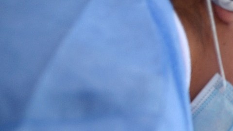 COVID: 6 preguntas que los padres deben hacerse antes de vacunar a sus hijos de 5 años en adelante
