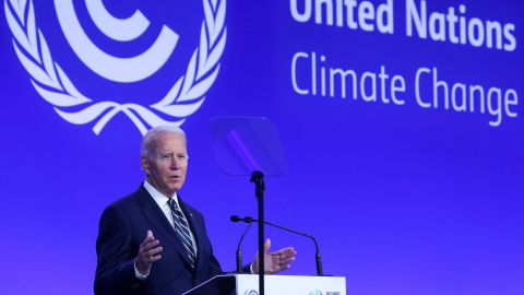 El presidente Biden destacó su plan ambiental en la COP26.