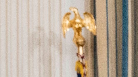 El presidente Joe Biden enfrenta problemas de aprobación, pero la ley de infraestructura podría darle un reimpulso.