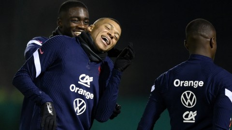 Kylian Mbappé con Francia