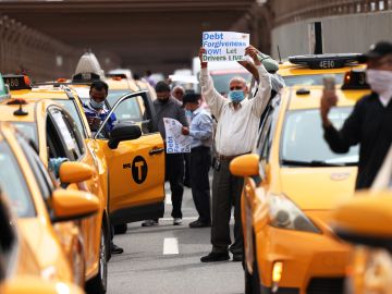 Los choferes de taxis amarillos de Nueva York llegaron hoy a un acuerdo con la ciudad.
