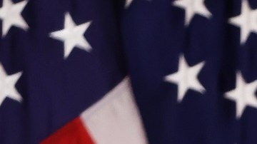 El expresidente Mike Pende defendió la certificación de la elección, a pesar de las críticas de Trump.