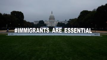 Los demócratas en el Congreso analizan una protección para inmigrantes indocumentados.