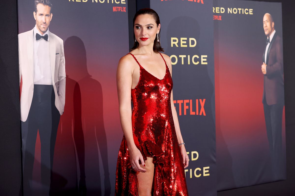 Gal Gadot attends the world premiere of Netflix's 'Red Notice' in Los Angeles, California.