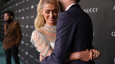 ¡Paris Hilton es madrastra! Su esposo, Carter Reum, sería padre de una niña de 9 años.