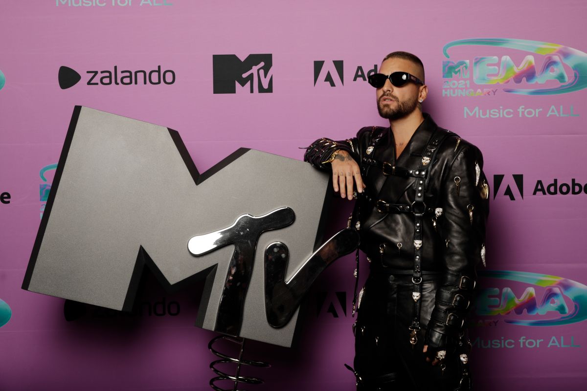 “Colombia is no longer Pablo Escobar anymore.  Colombia is Maluma Baby and J Balvin ”: Maluma’s message at the MTV EMAs