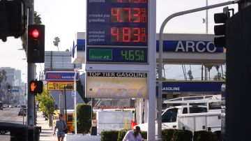 El costo de la gasolina se ha disparado en varias entidades de EE.UU.