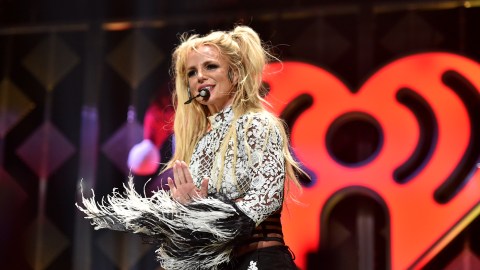 Mira cómo luce el árbol de Navidad de la ya libre Britney Spears