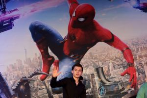 Tras meses de rumores, confirman que Tom Holland seguirá interpretando a Spider-Man