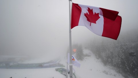 El oeste de Canadá se prepara para otro frente de lluvias torrenciales