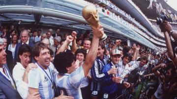 Campeones del 86 se reunieron en honor a Maradona