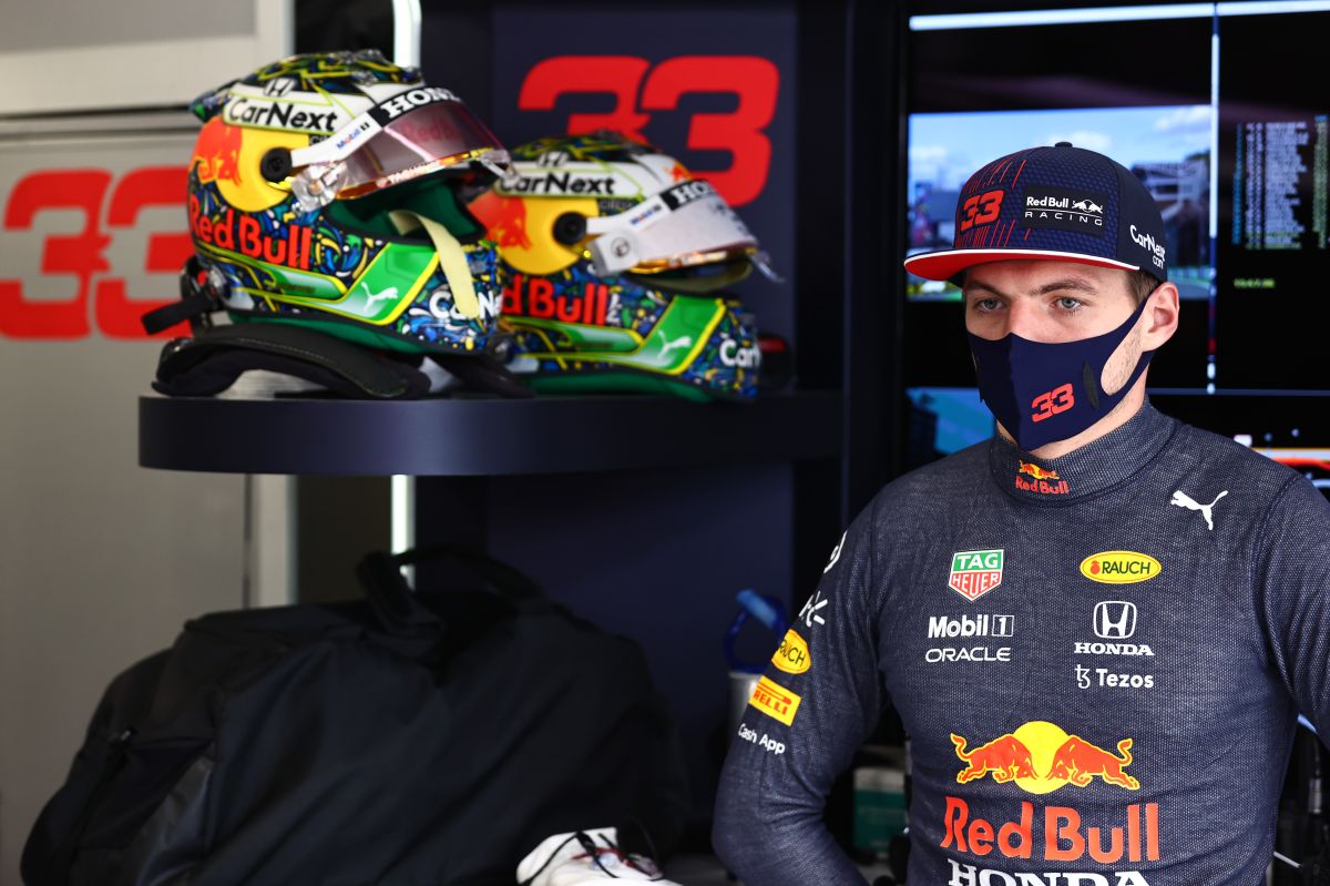 Insólito Multan A Max Verstappen Con Más De 50000 Dólares Por Tocar El Auto De Lewis Hamilton 