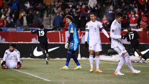 El Tri fue castigado por la prensa mexicana