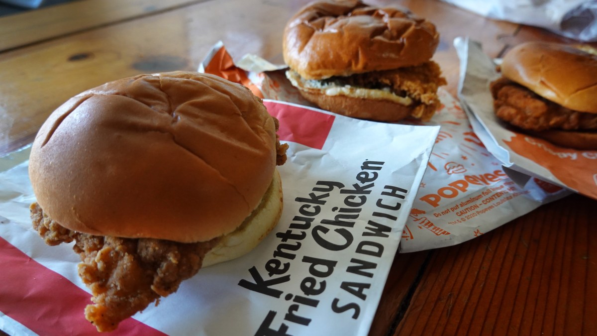 Kfc Clientes Cliente de KFC se queja de que la comida no se ve como los anuncios y ...