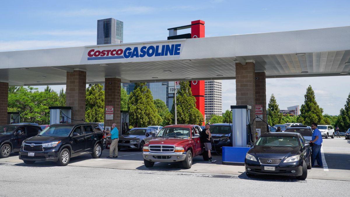 the-cheapest-gasoline-in-the-country-can-be-found-at-costco-and-walmart