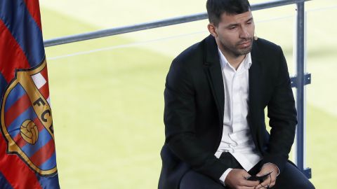 Sergio 'Kun' Agüero se retira debido a una arritmia cardíaca