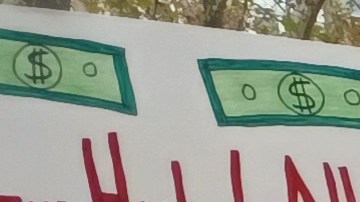 Con ollas vacías y los símbolos de una posada navideña mexicana centenares de familias este viernes marcharon en Manhattan.