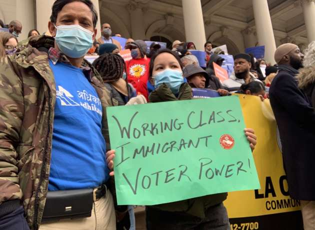Inmigrantes con 'Green Card' o permiso de trabajo ahora podrán votar en elecciones municipales en NYC