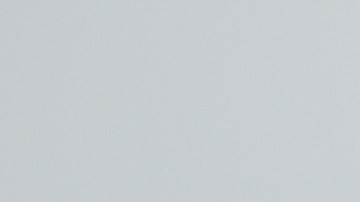 Soldados del ejército guatemalteco se preparan para recibir los cuerpos de 15 migrantes fallecidos en el accidente vial en Chiapas