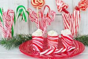 Por qué han escaseado los bastones de caramelo esta Navidad en Estados Unidos