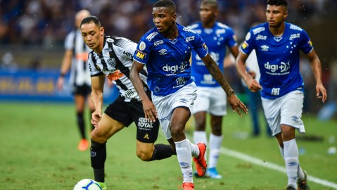 Cruzeiro despidió a su entrenador 10 días después de la llegada de Ronaldo