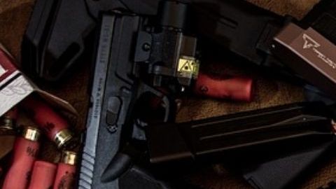 Armas