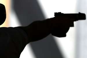 Asesina brutalmente a su mamá y abuela tras drogarse y decir que “buscaba a Lucifer”