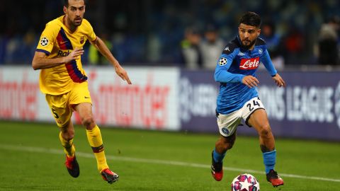 SSC Napoli v FC Barcelona - UEFA Champions League Round of 16: First Leg