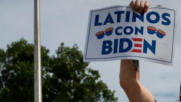 Los latinos se sienten decepcionados con los demócratas.
