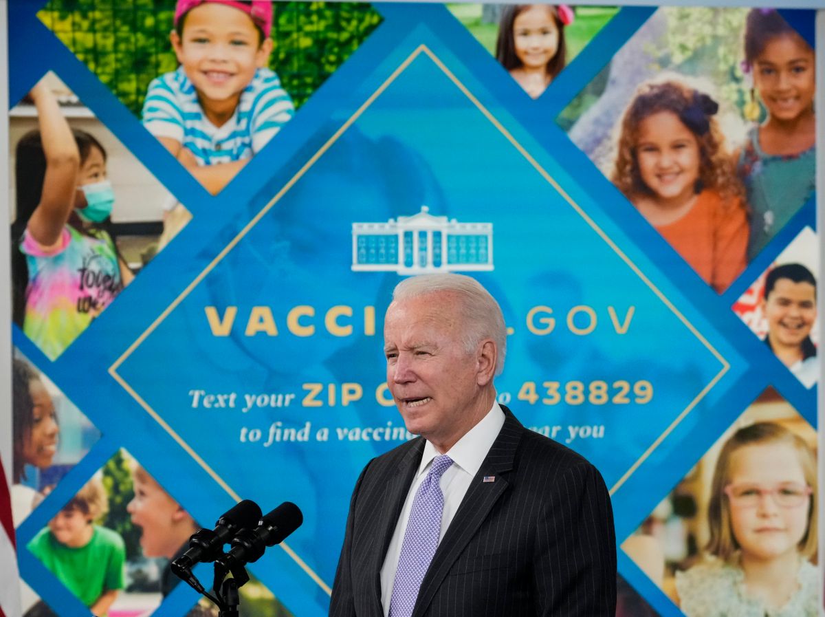 El presidente Biden dará a conocer nuevas estrategias contra la pandemia de COVID-19.