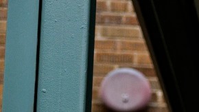 La Administración Biden urge a la población a vacunarse.