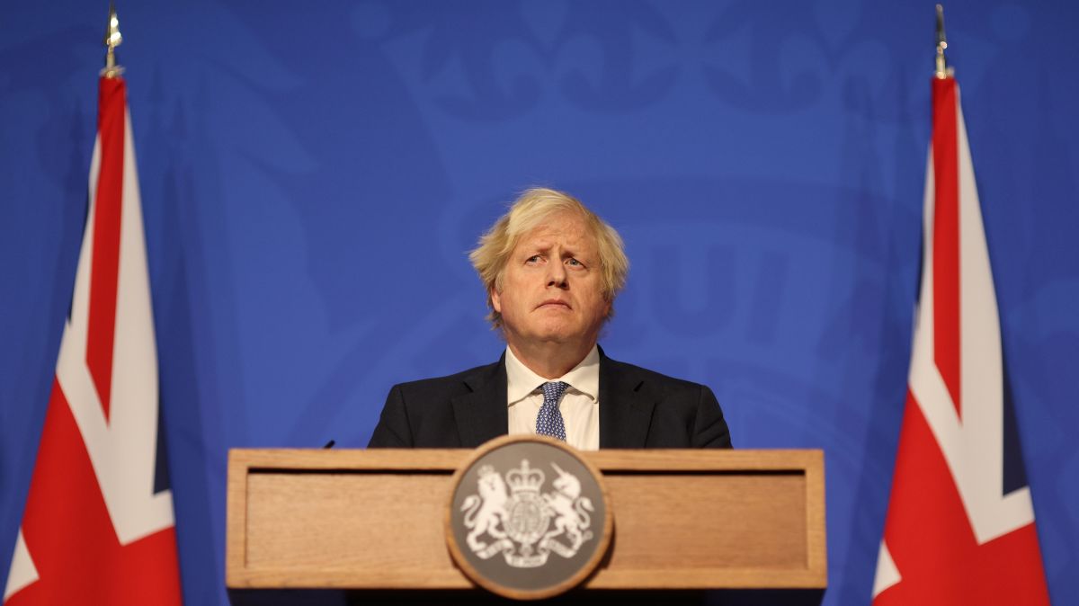 El primer ministro británico, Boris Johnson, reconoció que su país se enfrenta a una "emergencia".