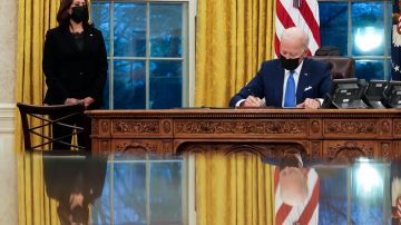 El 2 de febrero, el presidente Biden firmó la orden ejecutiva para mejorar el sistema migratorio.