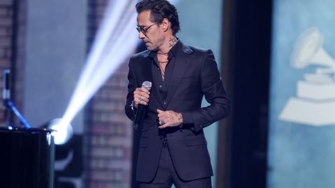 Marc Anthony preocupa a sus fans por su apariencia y gestos extraños