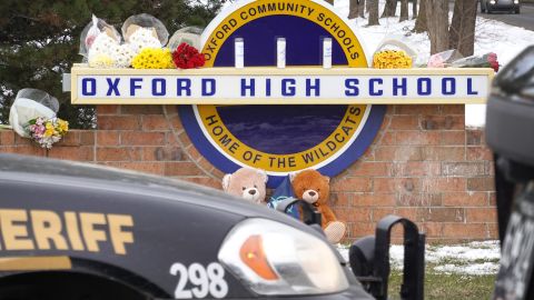 Shooting At Oxford High School In Michigan Leaves 4 Students Dead