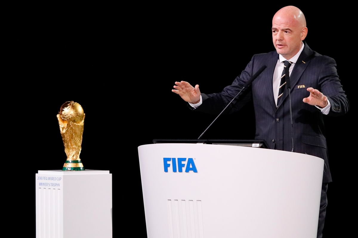 Gianni Infantino, presidente de la FIFA, propuso que el Mundial se celebre cada dos años.