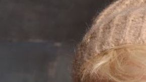 Alec Baldwin dio una emotiva entrevista para hablar sobre la muerte de Halyna Hutchins.