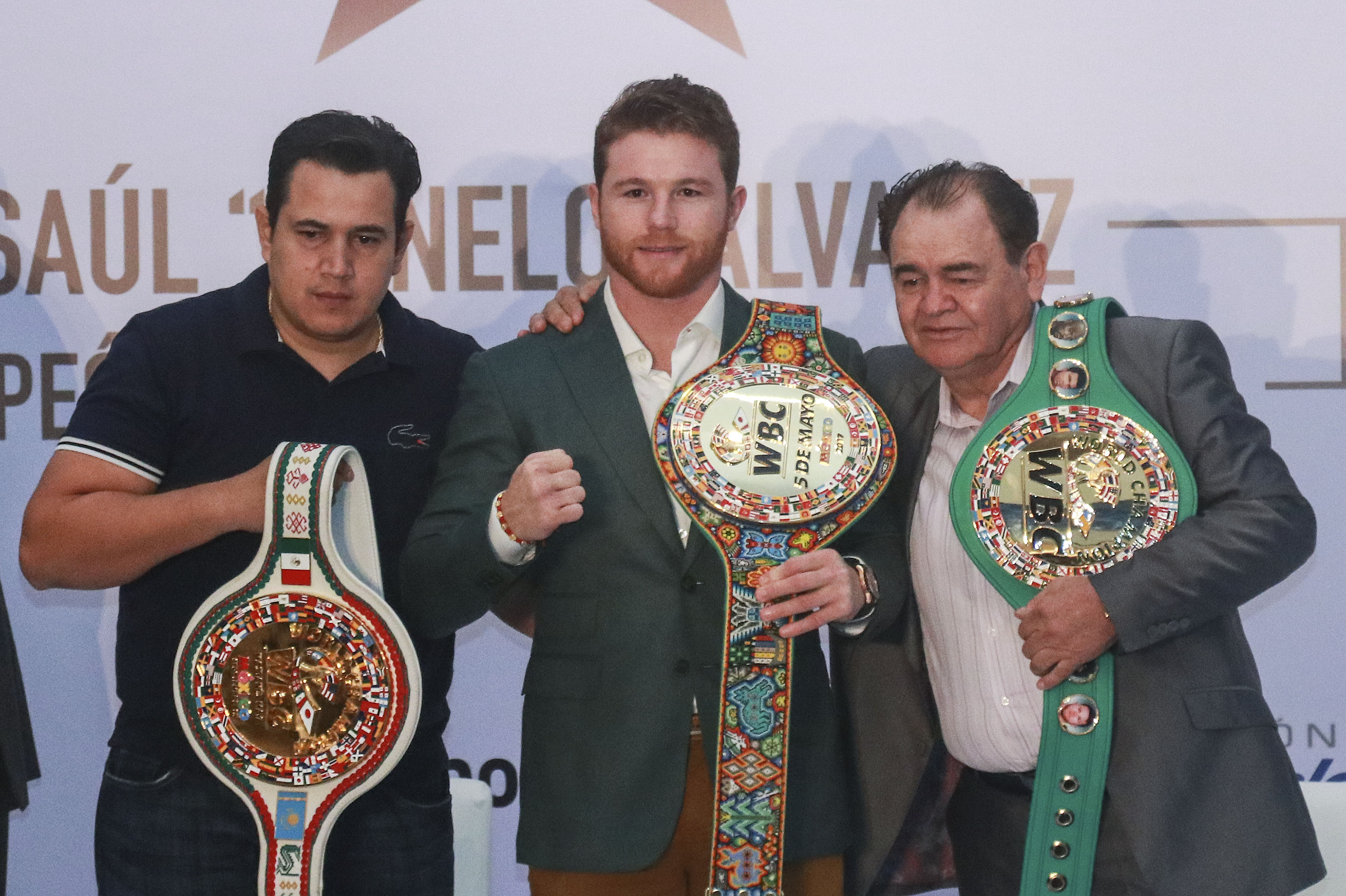 ¿Canelo Álvarez peleará con restricción de peso? Eddy Reynoso lo responde