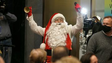 La experiencia navideña PaleyLand regresa esta temporada con visitas y fotos con Santa./Cortesía Paley Center for Media