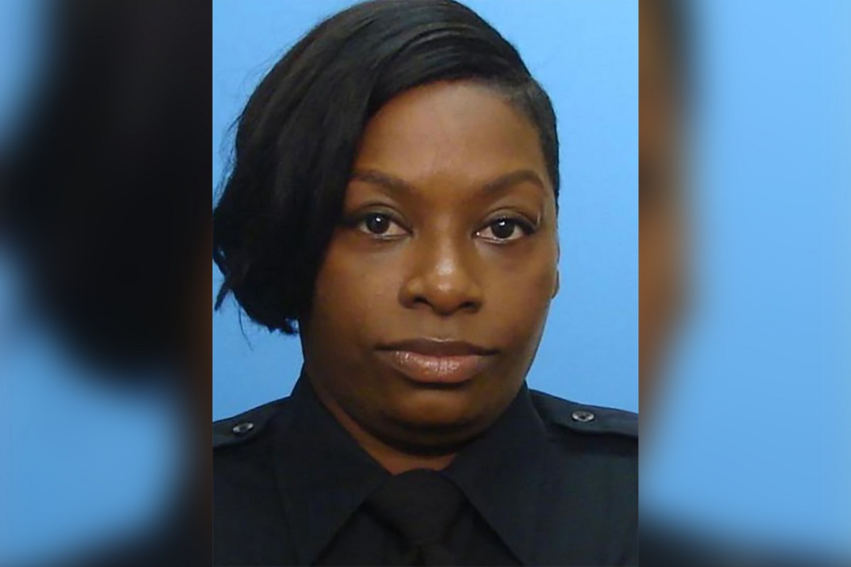 Baltimore officer dies after being shot in the head